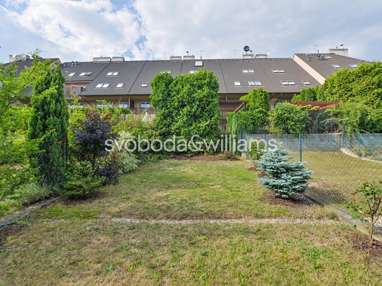 Pronájem domu, 230 m² (11 z 13)