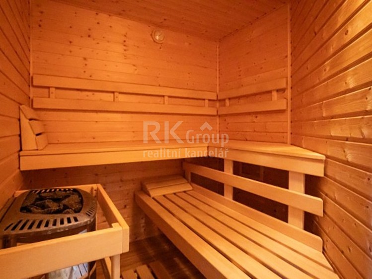 Prodej domu, 338 m² (4 z 47)