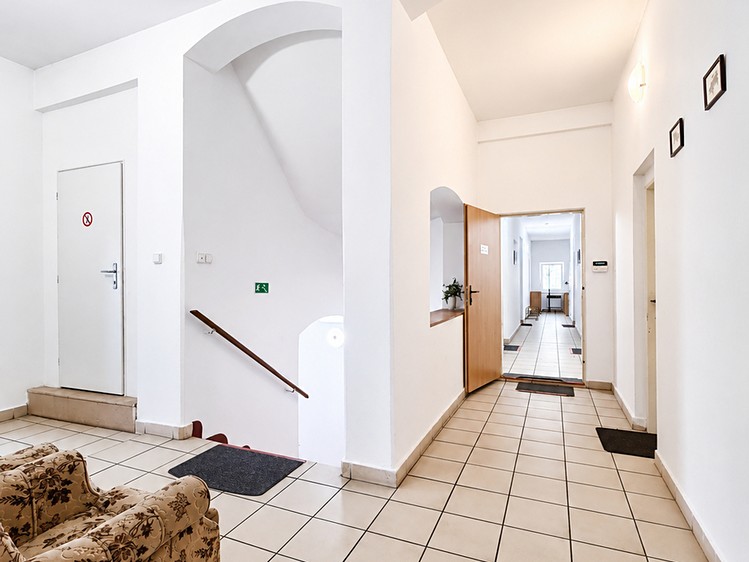 Комерційне приміщення на продаж, 801 м² (44 з 61)