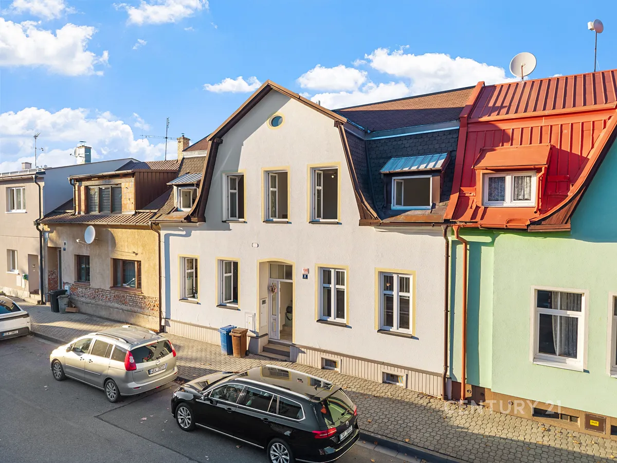 Prodej rodinného domu 228 m², pozemek 278 m²