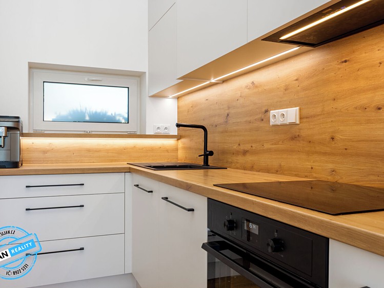 Prodej bytu 2+kk, 42 m² (7 z 37)