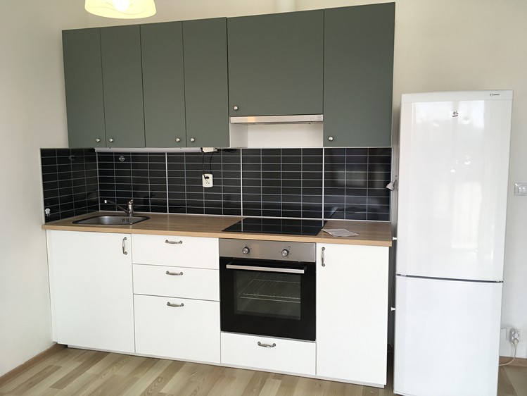 Квартира 1+kk в оренду, 34 м² (2 з 10)