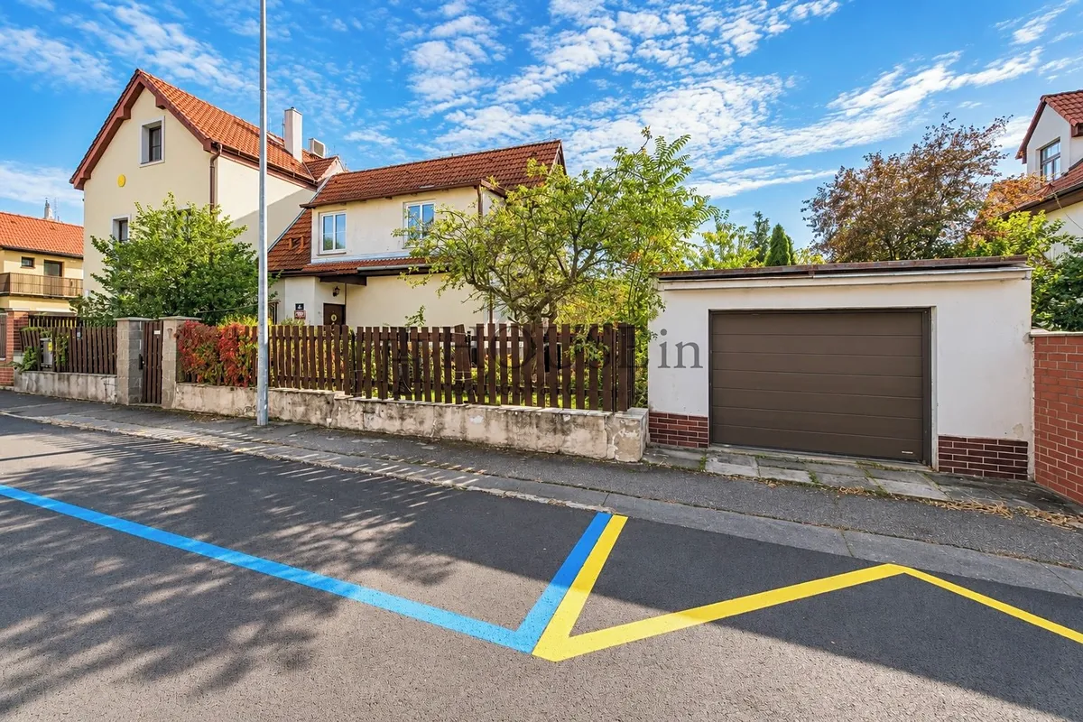 Prodej rodinného domu 123 m², pozemek 376 m²