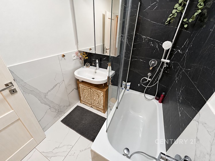 Квартира 2+kk на продаж, 40 м² (10 з 18)