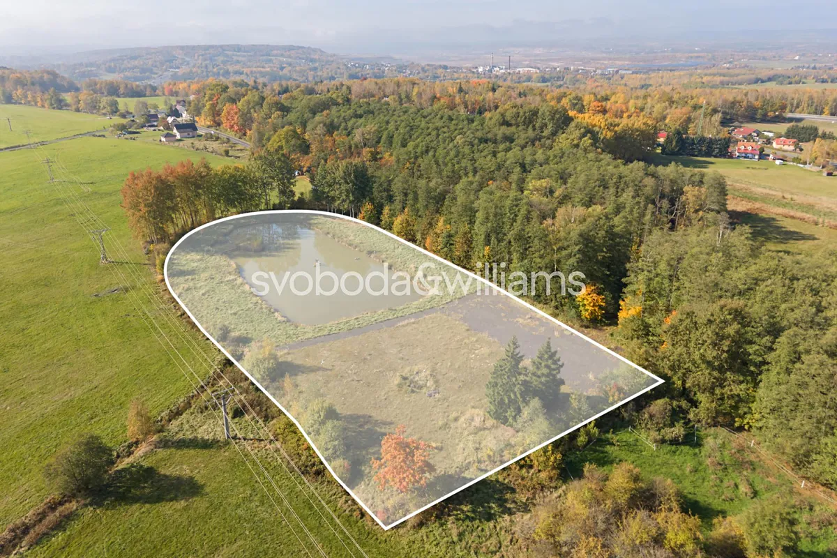 Prodej stavebního pozemku 9437 m²