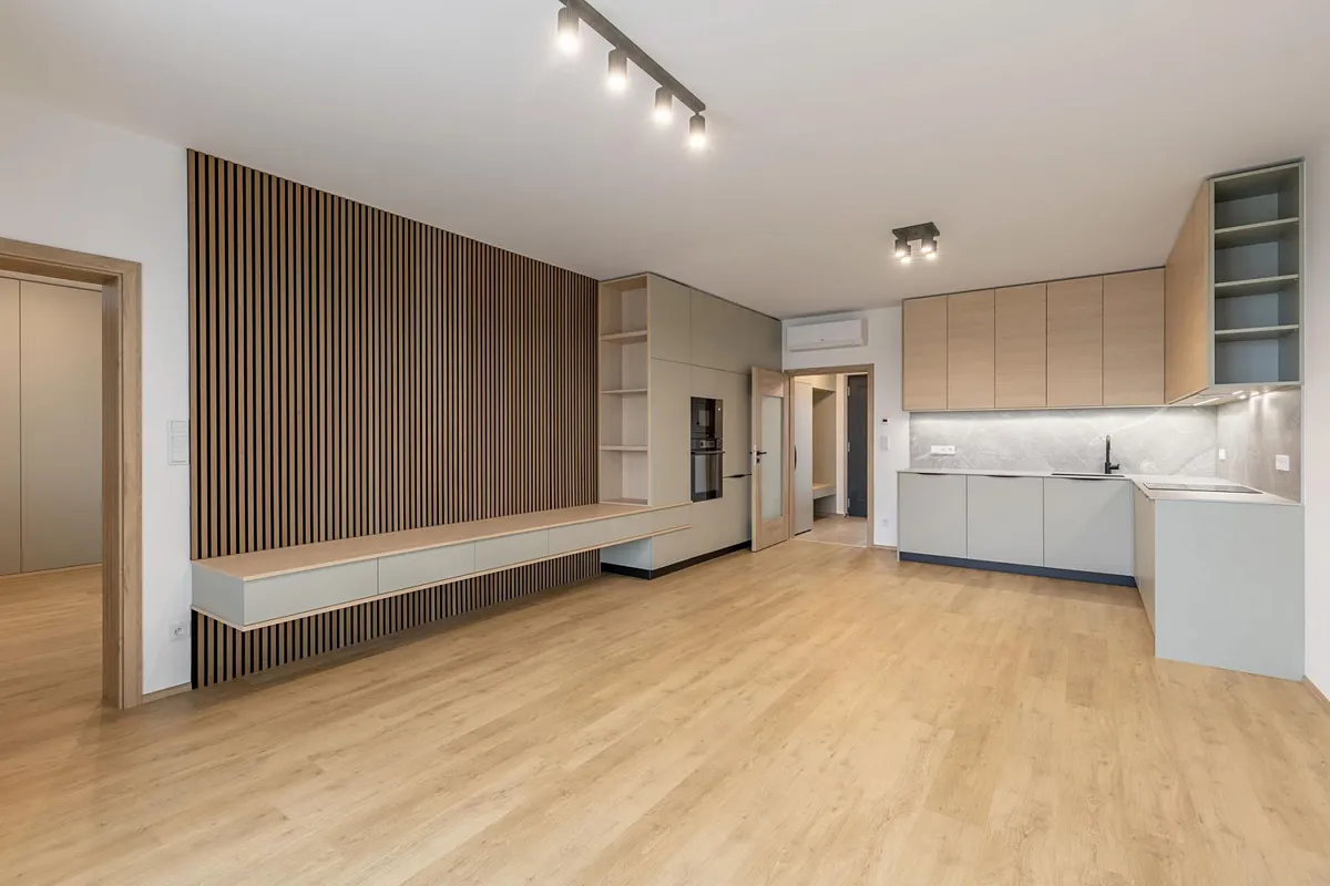 Pronájem bytu 2+kk 59 m²