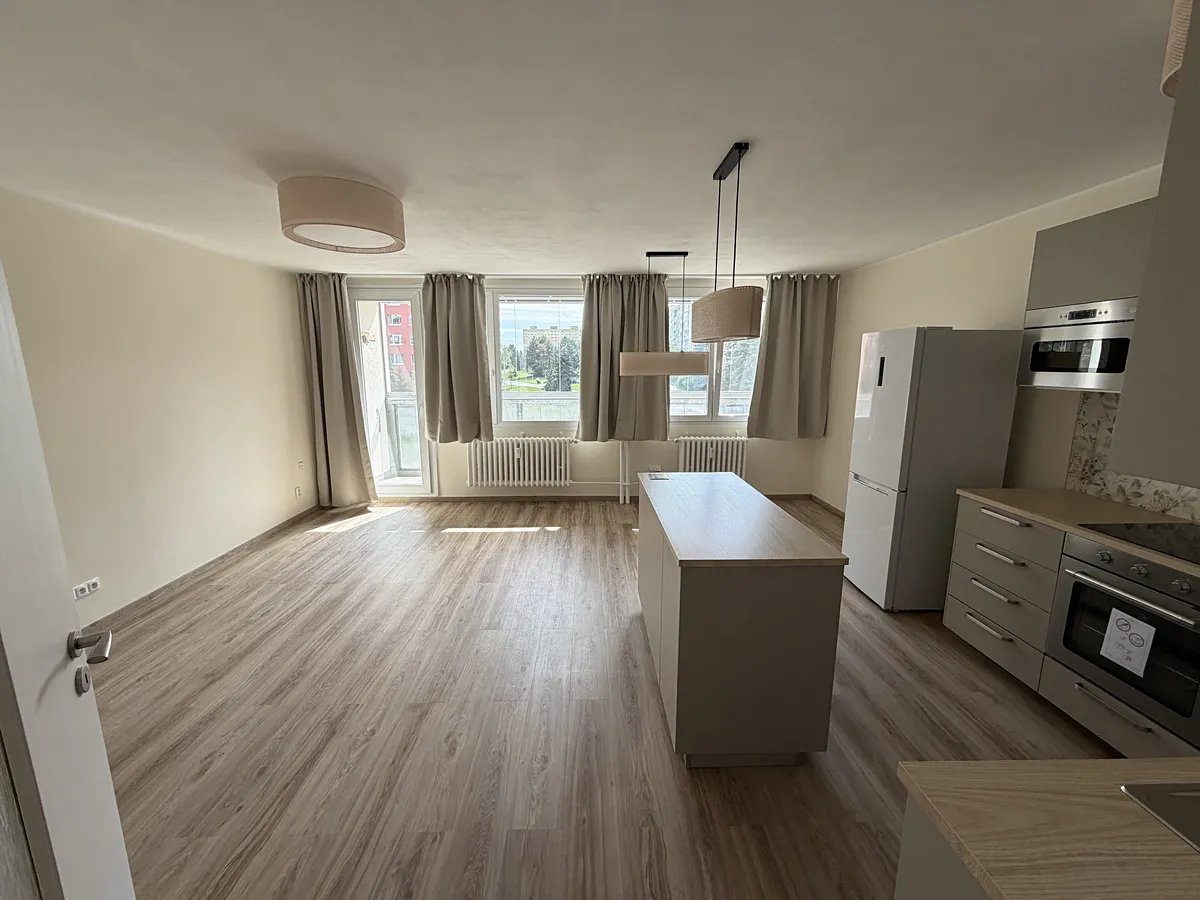 Pronájem bytu 3+kk 69 m²