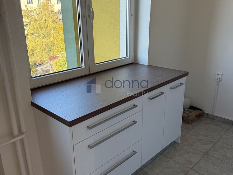 Pronájem bytu 4+1, 75 m² (4 z 10)