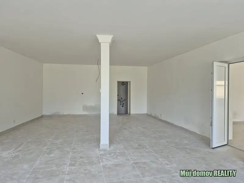 Pronájem restaurace 300 m², Žatec – náhled fotky 1