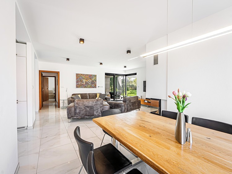 Prodej domu, 181 m² (11 z 25)