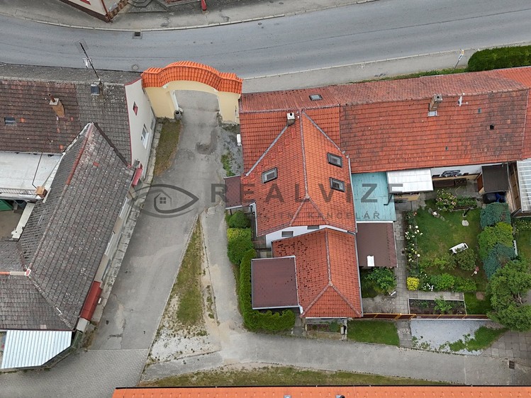 Будинок на продаж, 121 м² (30 з 38)