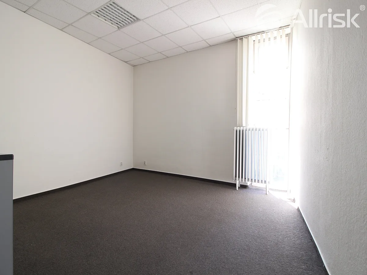 Pronájem kanceláře 36 m²
