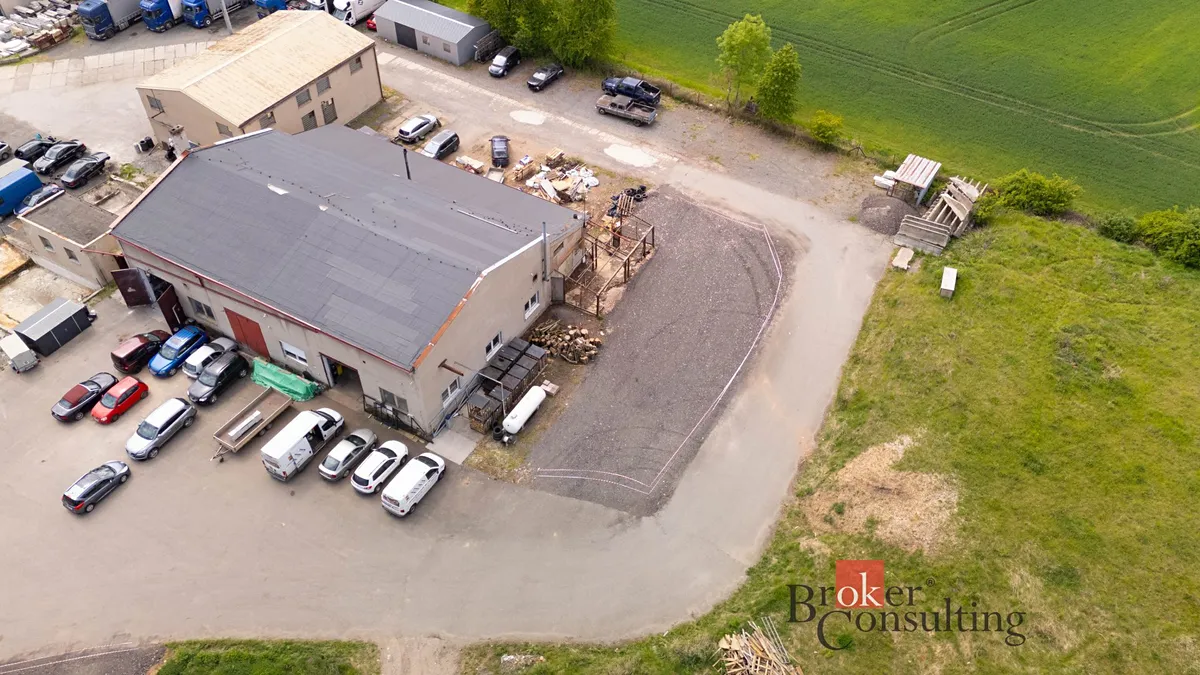 Pronájem skladového prostoru 300 m²
