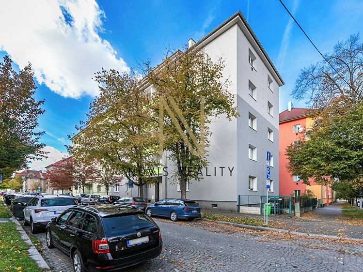 Wohnung 2+1 zum Kauf, 57 m² (1 von 15)