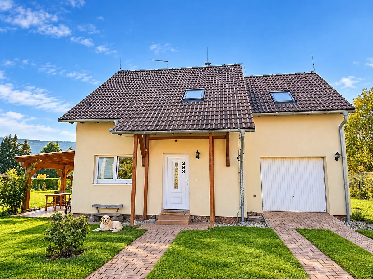 Pronájem rodinného domu 95 m², pozemek 1923 m²