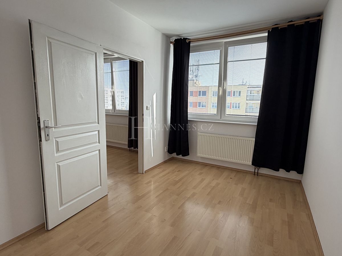 Pronájem bytu 2+kk 50 m² – fotografie 2