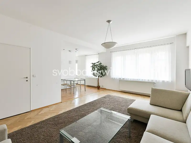 Pronájem bytu 2+1 104 m², Praha – náhled fotky 3