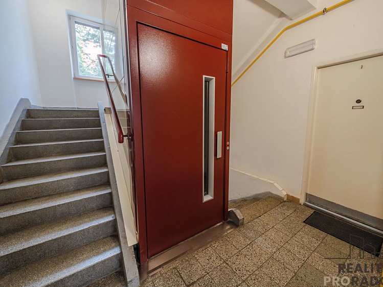 Wohnung 1+kk zum Kauf, 28 m² (16 von 19)