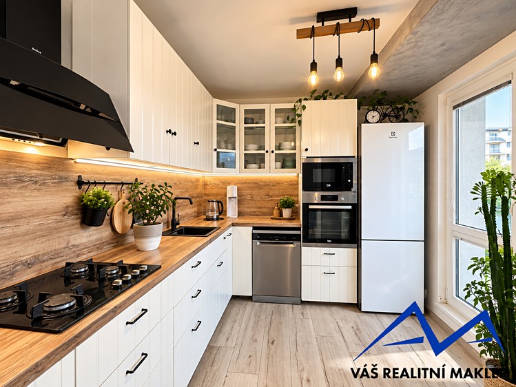 Prodej bytu 3+1, 63 m² (5 z 18)