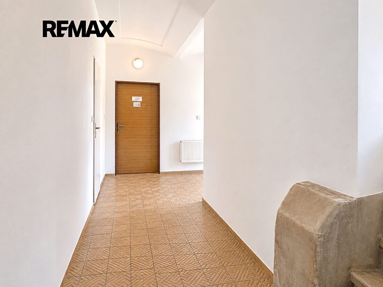 Prodej komerčního prostoru, 320 m² (23 z 76)