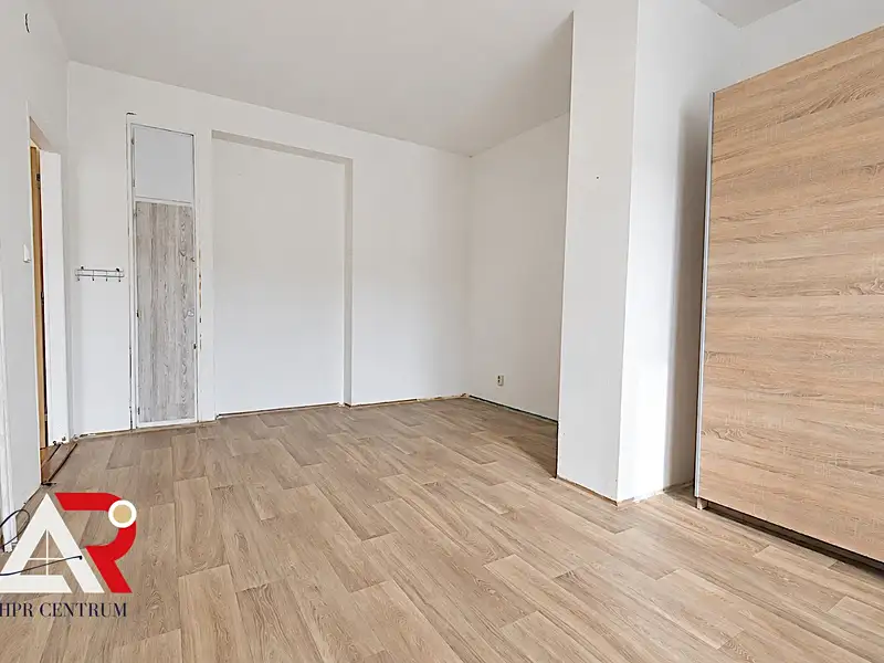 Prodej bytu 4+1 88 m², Nížkovice – náhled fotky 1