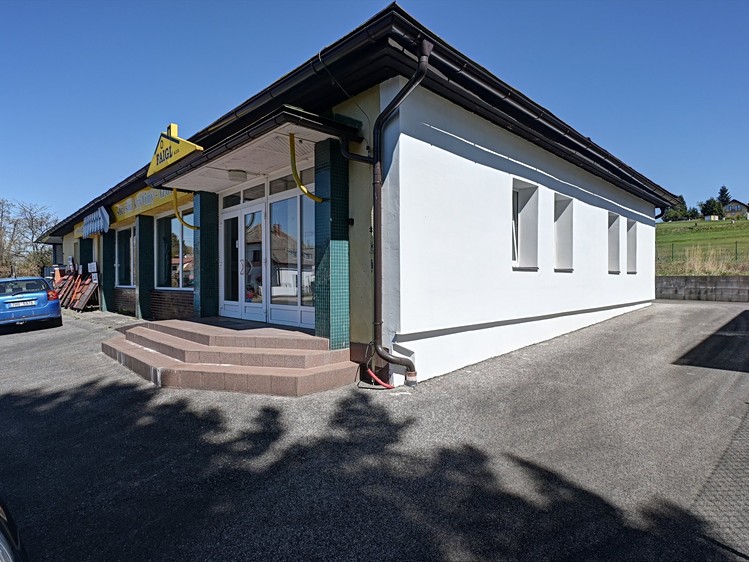 Prodej komerčního prostoru, 265 m² (1 z 27)