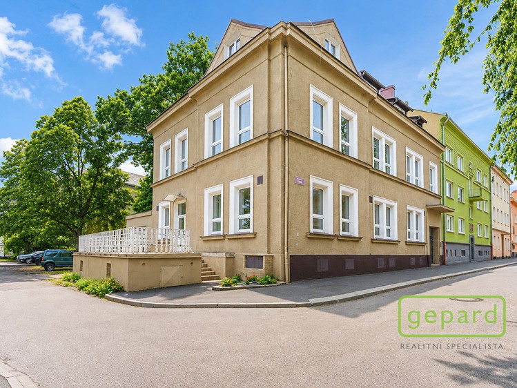 Gewerbefläche zum Kauf, 596 m² (1 von 32)