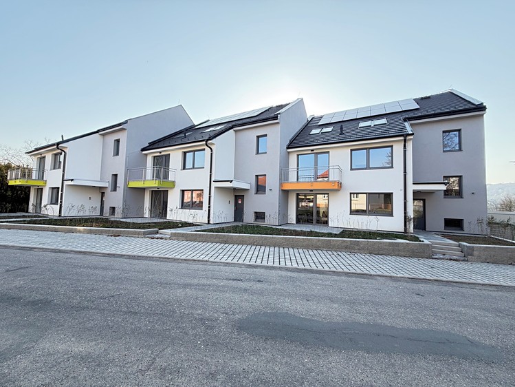 Pronájem bytu 2+kk, 48 m² (6 z 17)