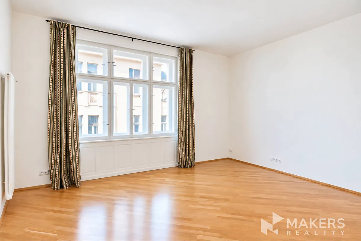 Pronájem bytu 4+kk 100 m²
