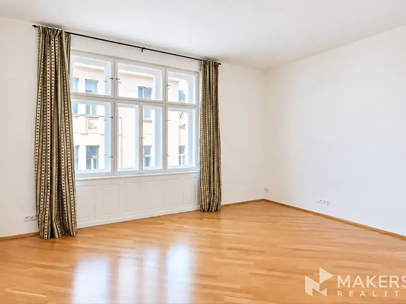 Pronájem bytu 4+kk 100 m², Praha – náhled fotky 1