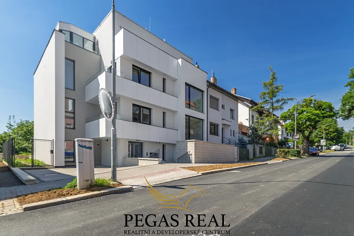 Pronájem bytu 2+kk 52 m²