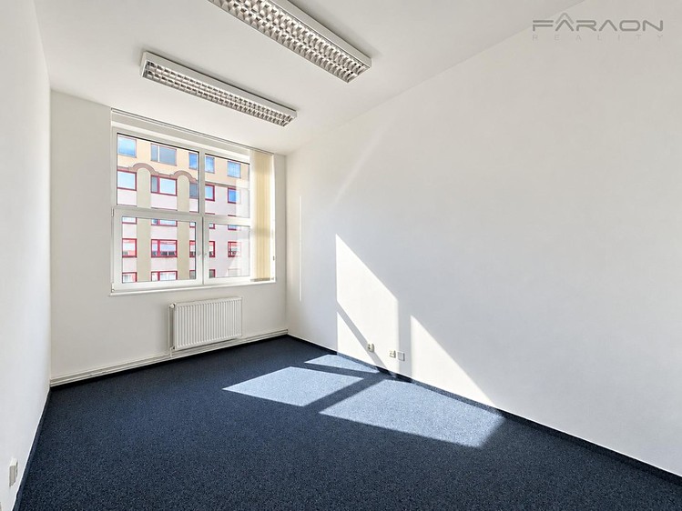 Gewerbefläche zur Miete, 18 m² (2 von 7)