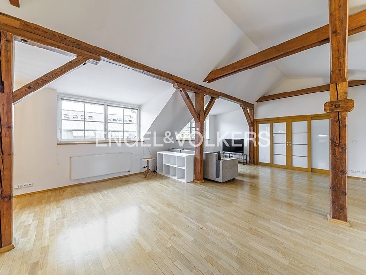 Квартира 2+kk в оренду, 99 м² (1 з 11)