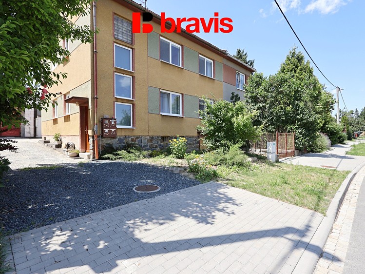 Pronájem komerčního prostoru, 90 m² (1 z 13)