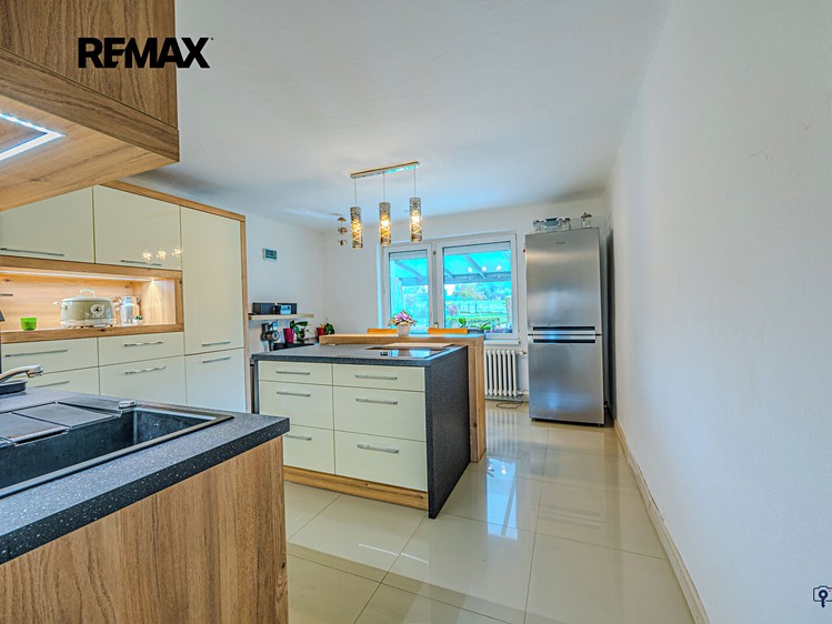 Prodej domu, 258 m² (6 z 34)