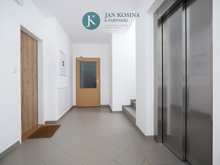 Квартира 2+kk на продаж, 53 м² (22 з 30)