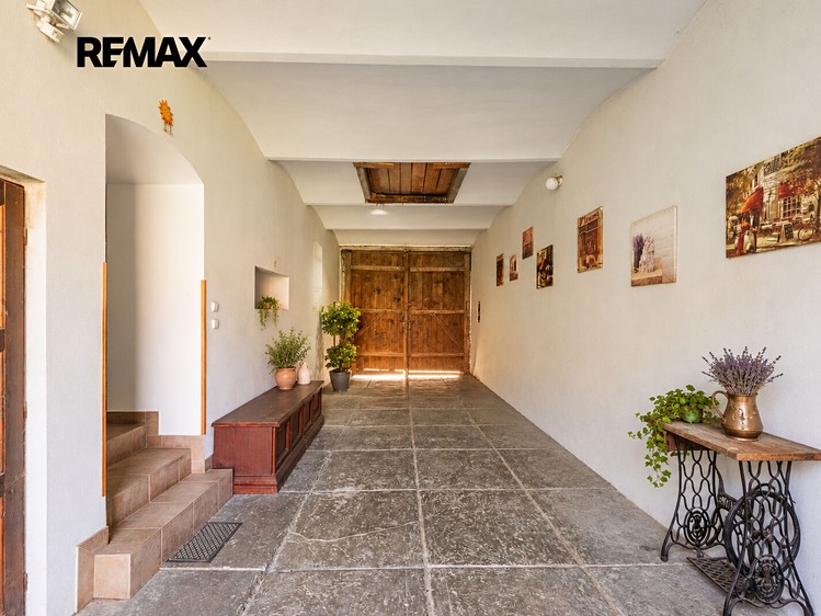 Prodej domu, 330 m² (20 z 35)