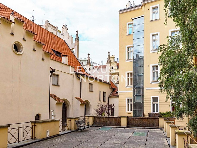 Квартира 3+kk на продаж, 94 м² (14 з 16)