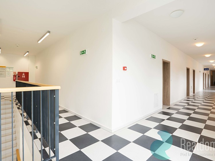 Комерційне приміщення в оренду, 89 м² (10 з 11)