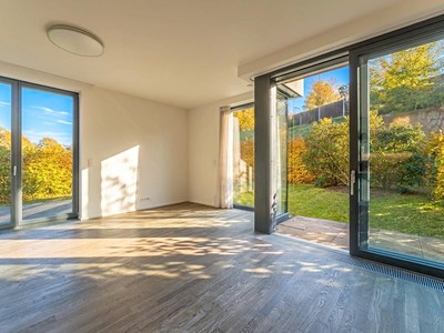 Pronájem domu, 179 m² (2 z 27)