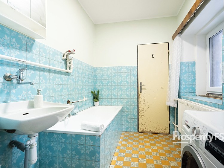 Будинок на продаж, 256 м² (15 з 38)