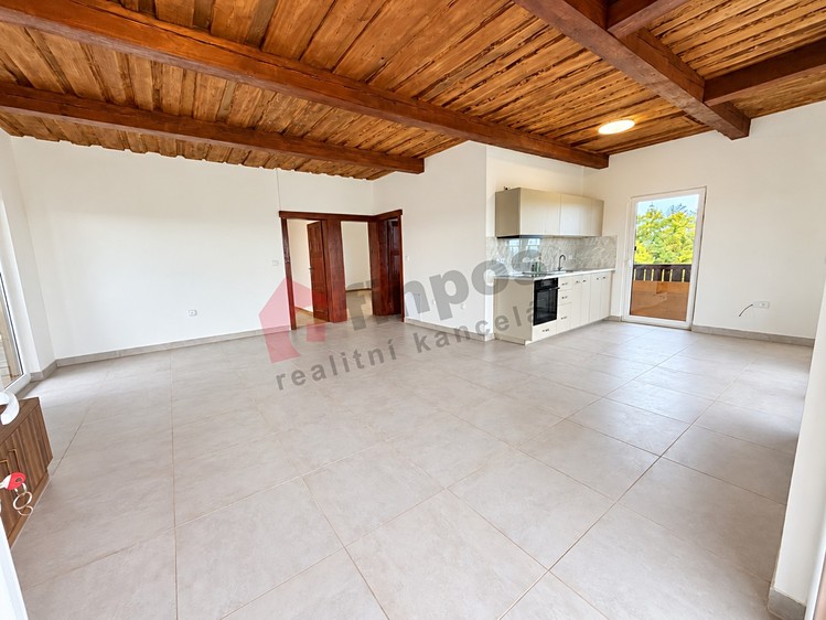 Pronájem bytu 3+kk, 98 m² (2 z 10)