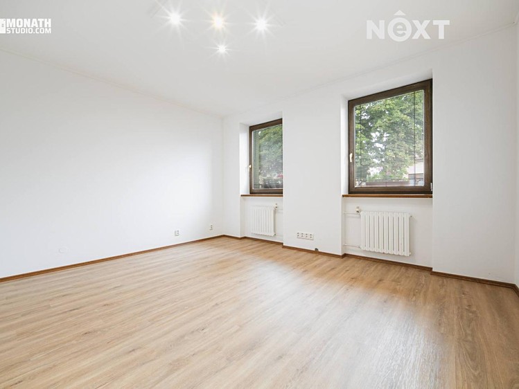 Будинок на продаж, 200 м² (12 з 32)