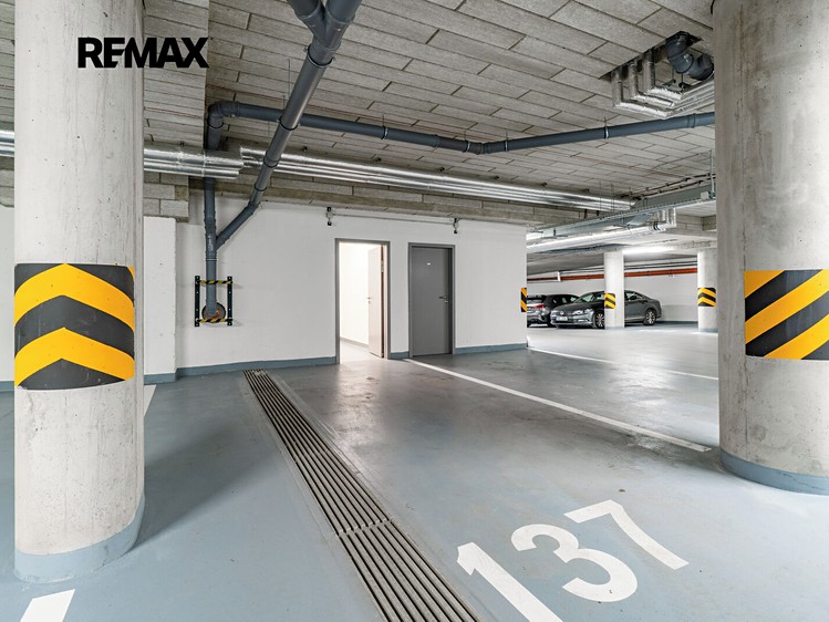 Pronájem bytu 2+kk, 65 m² (20 z 26)