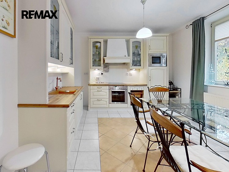 Квартира 3+1 на продаж, 141 м² (6 з 48)