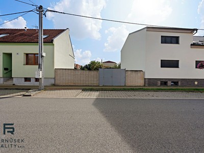 Grundstück zum Kauf, 696 m² (2 von 16)