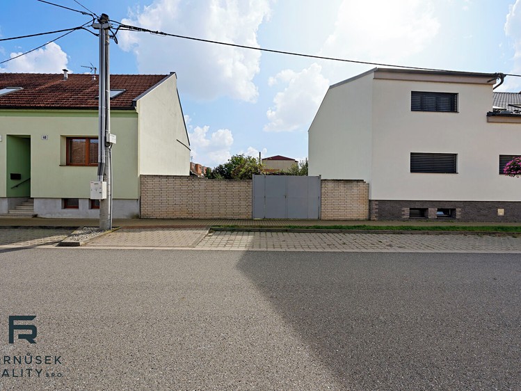 Grundstück zum Kauf, 696 m² (2 von 16)