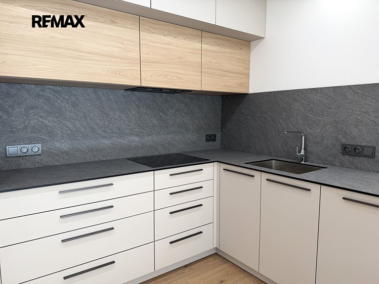 Gewerbefläche zum Kauf, 81 m² (21 von 30)