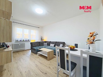 Prodej bytu 2+1, 56 m² (3 z 14)