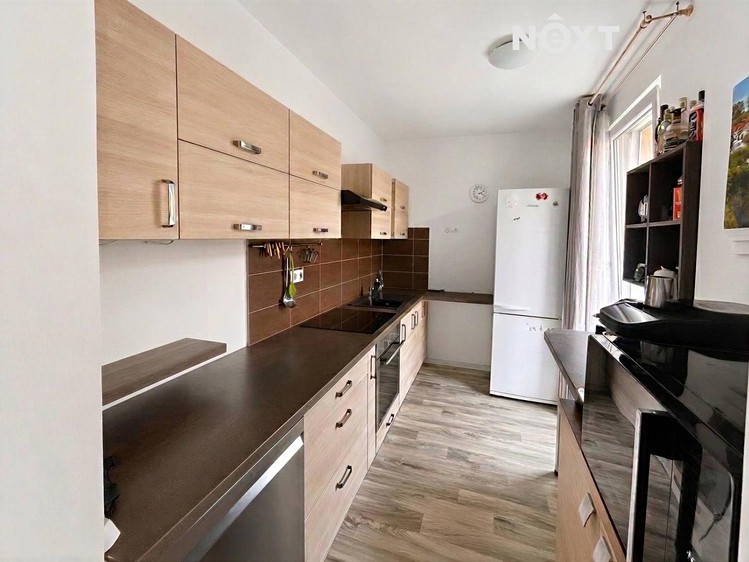 Wohnung 3+1 zur Miete, 70 m² (1 von 8)